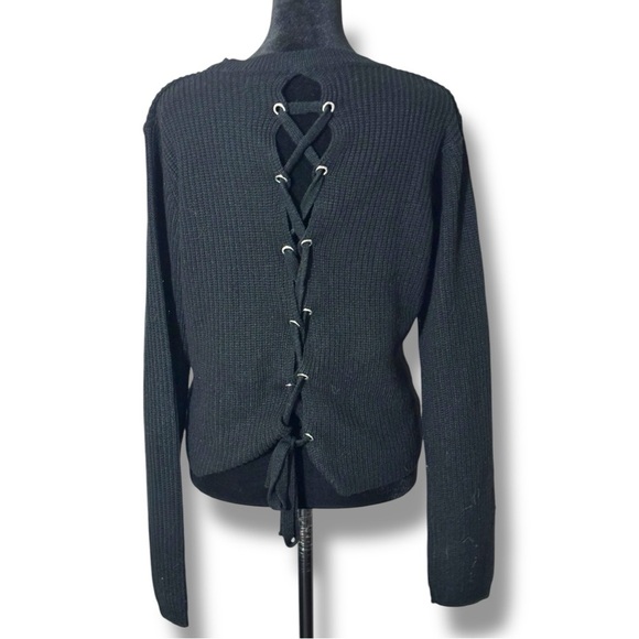 Ambiance Apparel Black Cable Knit Crewneck Long Sleeve Lace Up Back Sweater - Picture 2 of 15